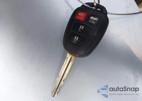 2014 Toyota Corolla Le z USA, uszkodzony, nr VIN 2T1BURHE5EC036569